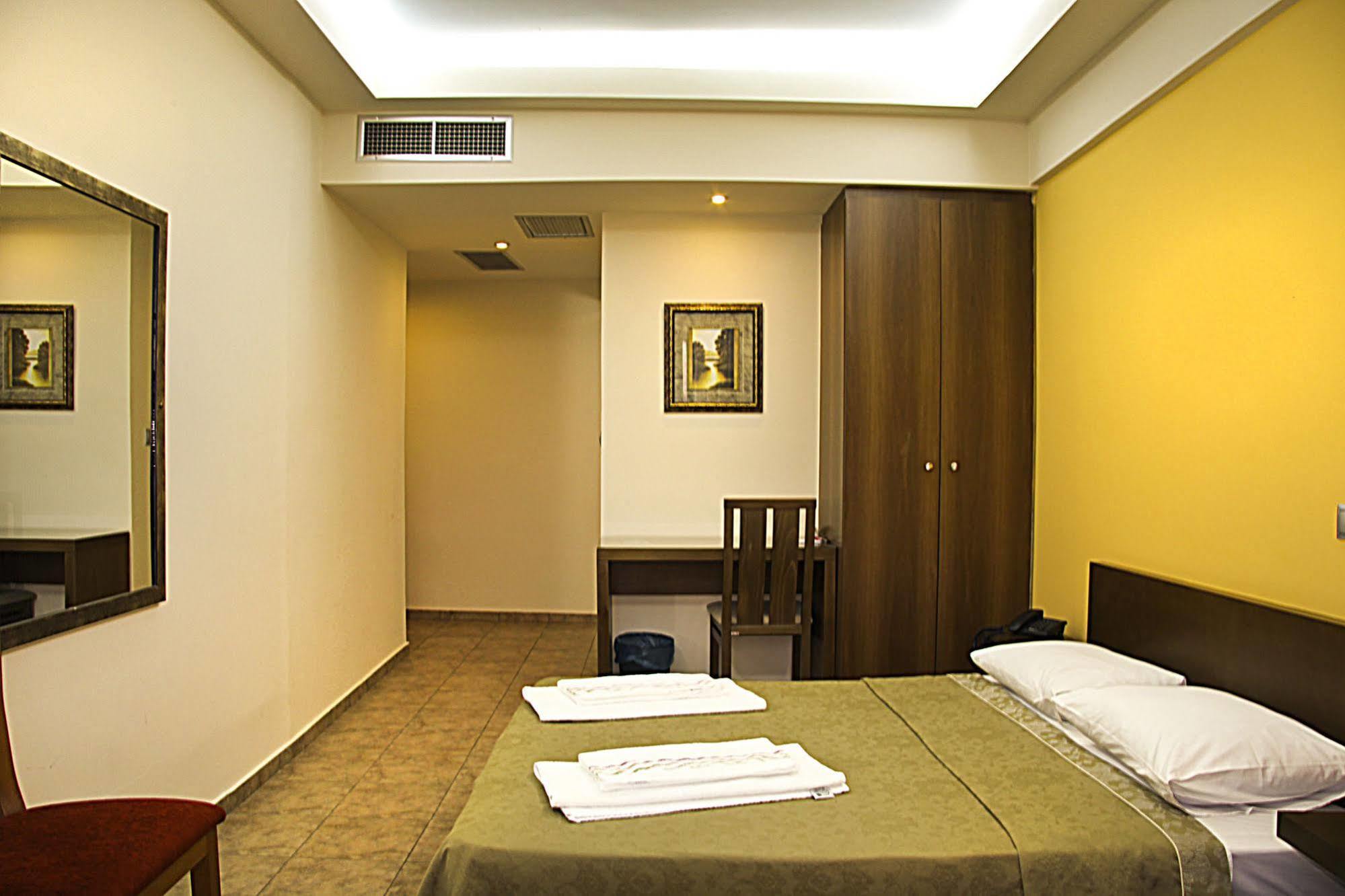 Hotel Giorgio Atenas Exterior foto